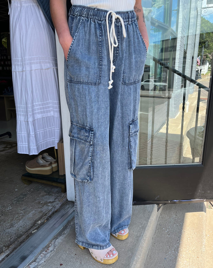 Cargo Wide Leg Denim Pant